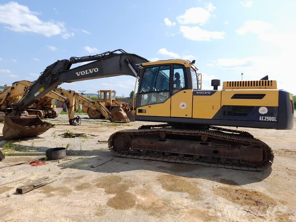 Volvo EC 250 D L Pelle sur chenilles