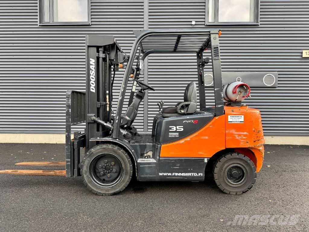 Doosan G 35 C-5 Chariots GPL