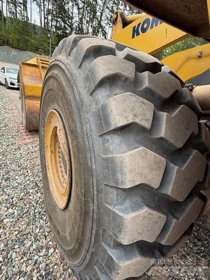 Komatsu WA500-6 Chargeuse sur pneus