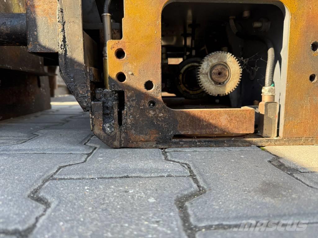 Vögele -3 Finisseur