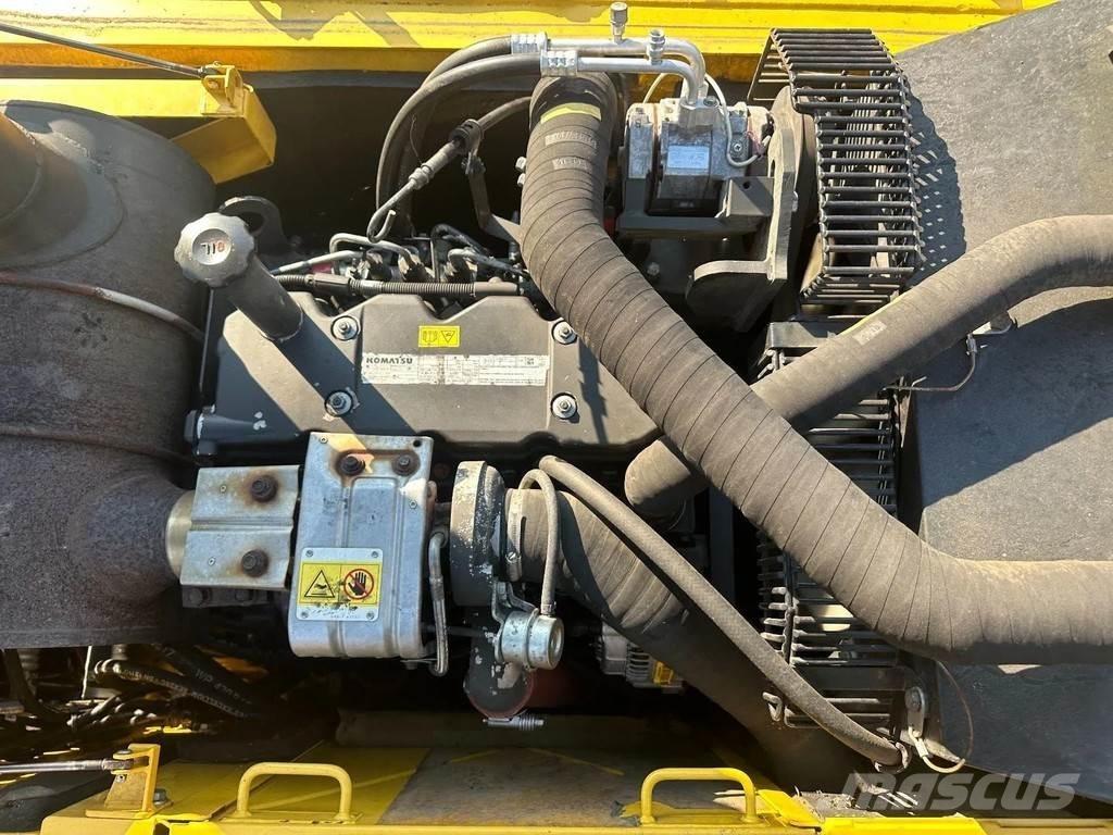 Komatsu PW160-8 Pelle sur pneus