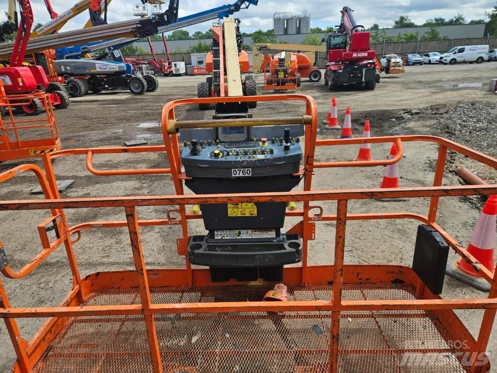 JLG 1500 SJ Nacelles télescopiques