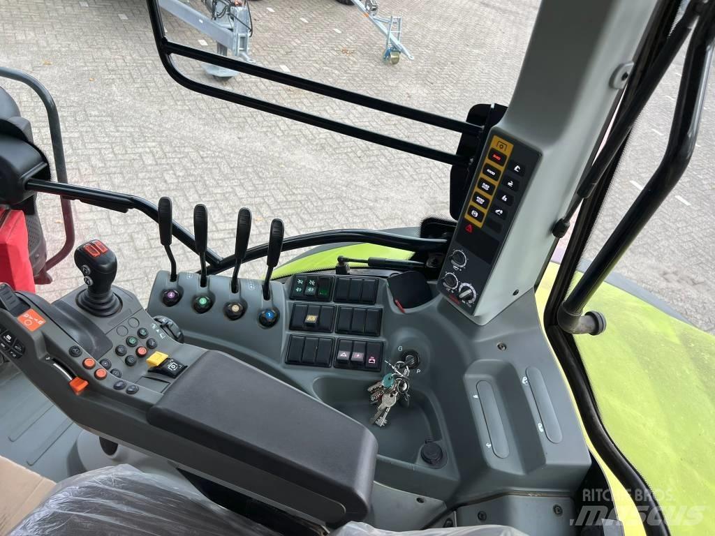 CLAAS Arion 510 Cis Tracteur