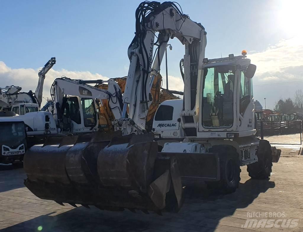 Mecalac 714 MWE Pelle sur pneus