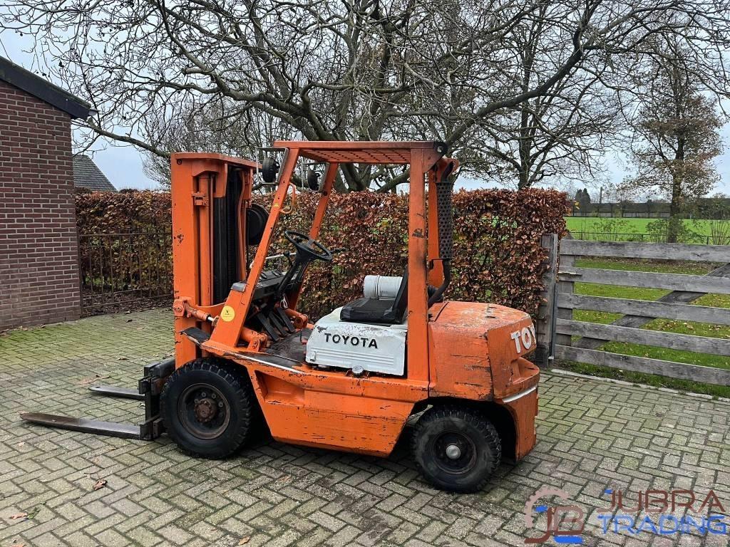 Toyota 02-4FD25 Chariots diesel