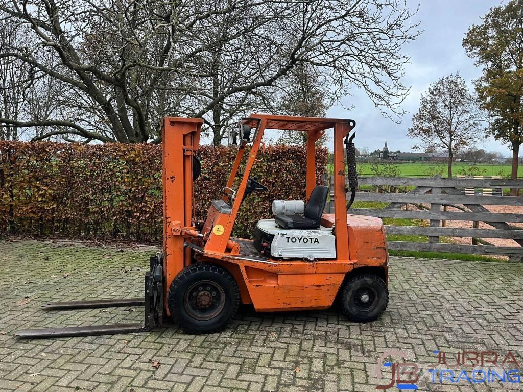 Toyota 02-4FD25 Chariots diesel