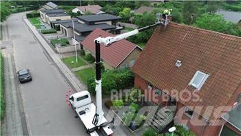 VERSALIFT VTX-240 G3 Camion nacelle
