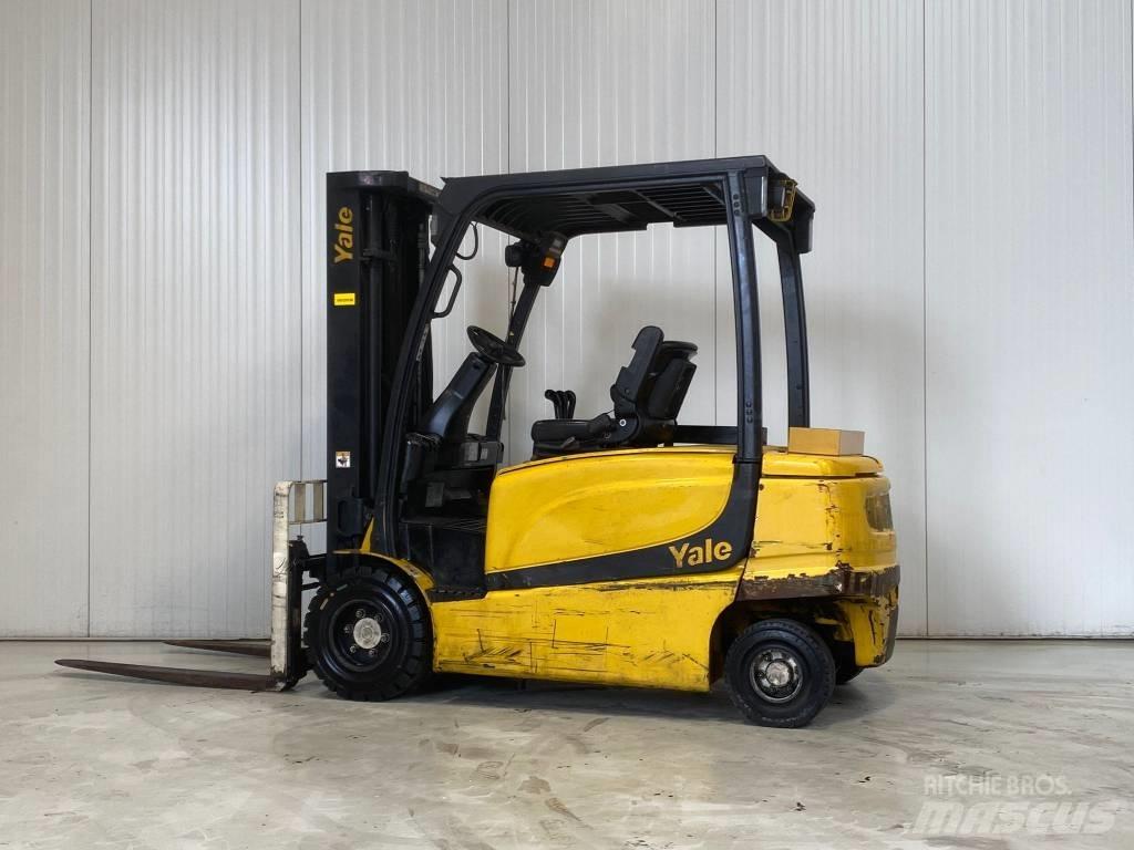 Yale ERP35VL Chariots élévateurs électriques