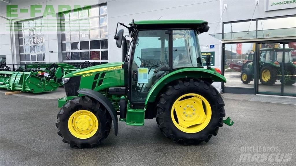 John Deere 5058E Tracteur