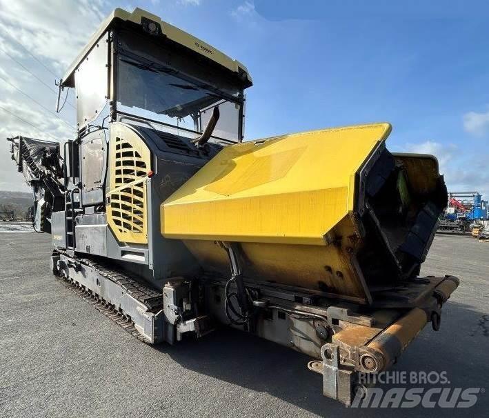 Bomag BMF 2500 S Finisseur
