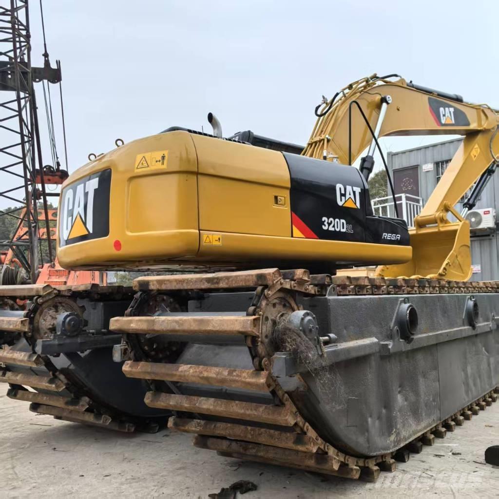 CAT 320 D Pelles amphibies