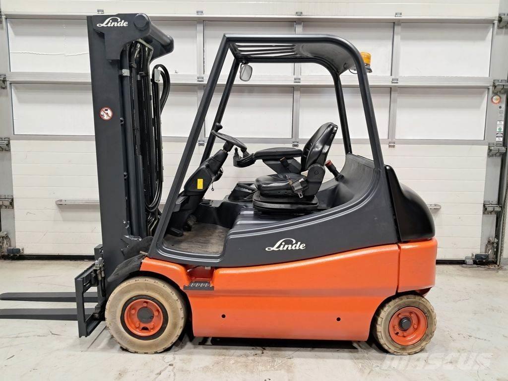 Linde E25/02 Chariots élévateurs électriques