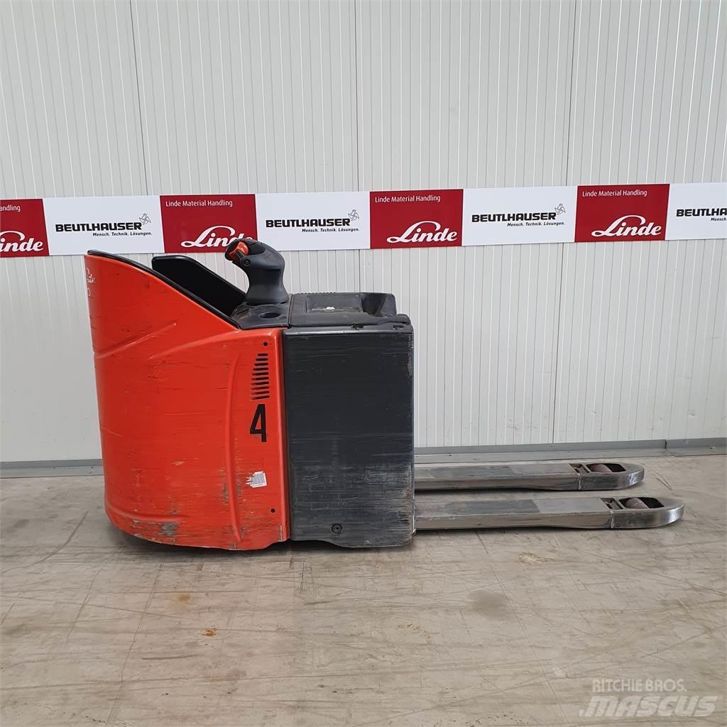 Linde T20SP kurz Transpalette accompagnant