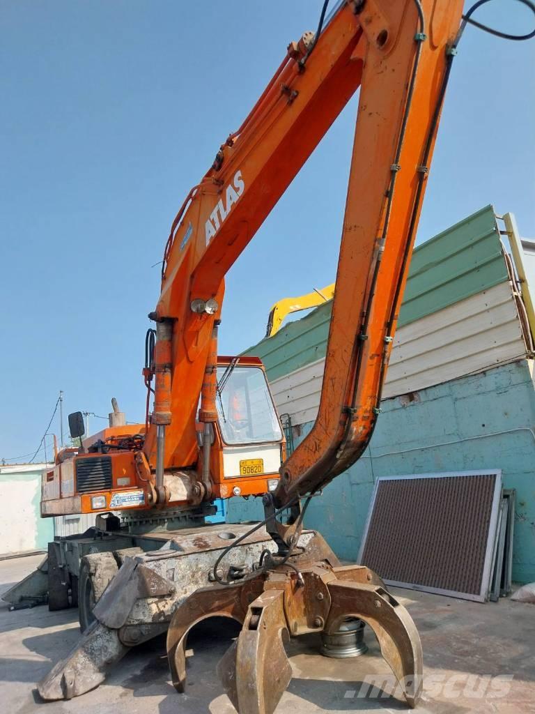 Atlas MOD 1980 Τσαπα Pelle sur pneus