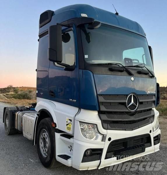 Mercedes-Benz 1845 Tracteur routier