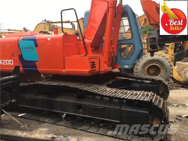 Hitachi EX 200 Pelle sur chenilles