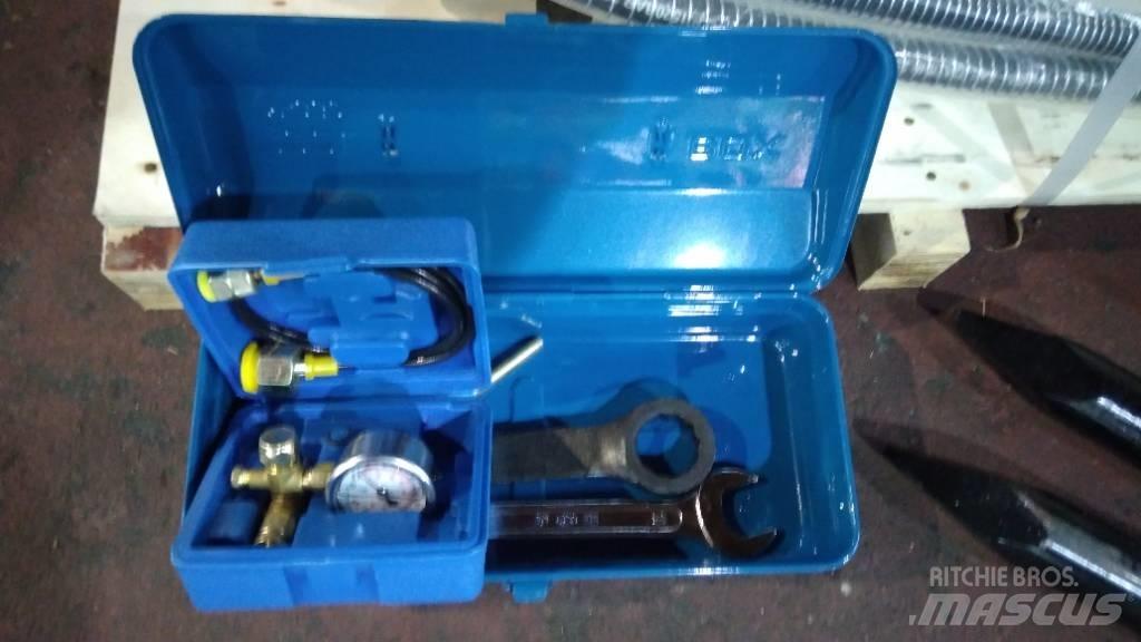  Essential  EB20 Marteau hydraulique