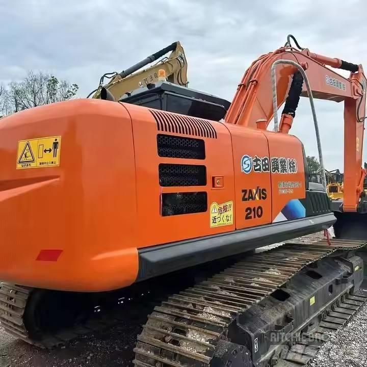 Hitachi ZX210 Pelle sur chenilles