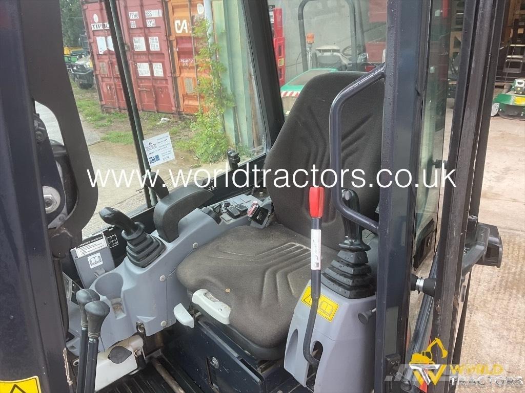 Kubota U 27-4 Mini pelle < 7t