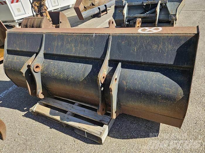 CAT 428D Godet