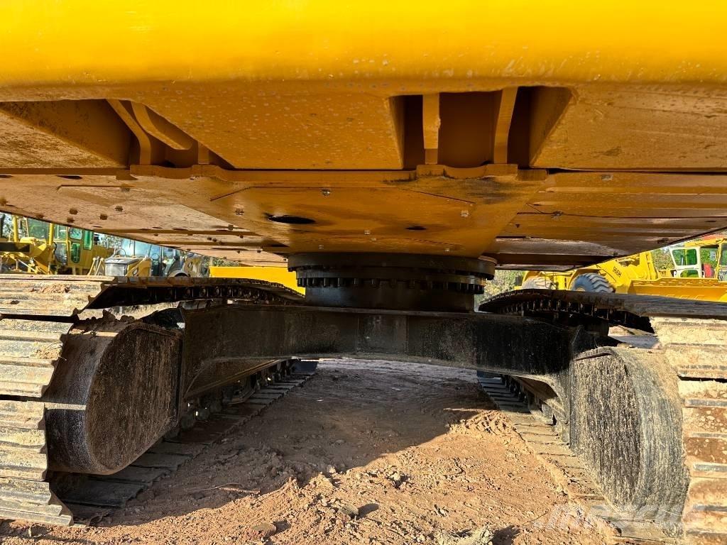 CAT 320 D L Pelle sur chenilles