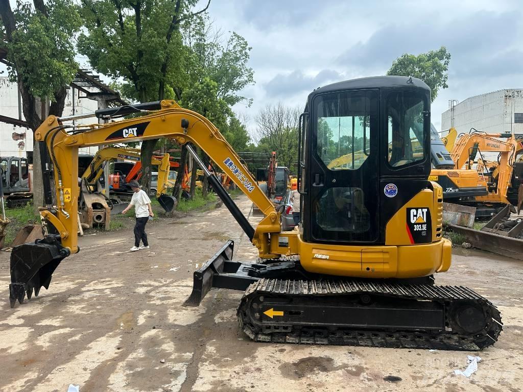 CAT 303 Mini pelle < 7t