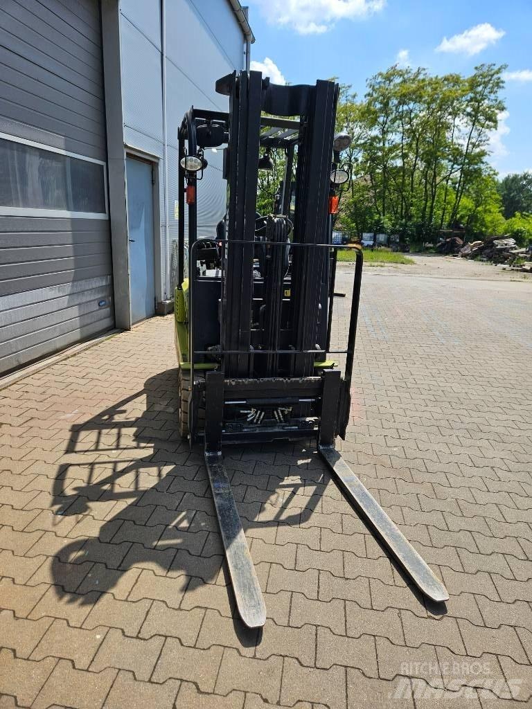 Clark GTX 18 Chariots élévateurs électriques