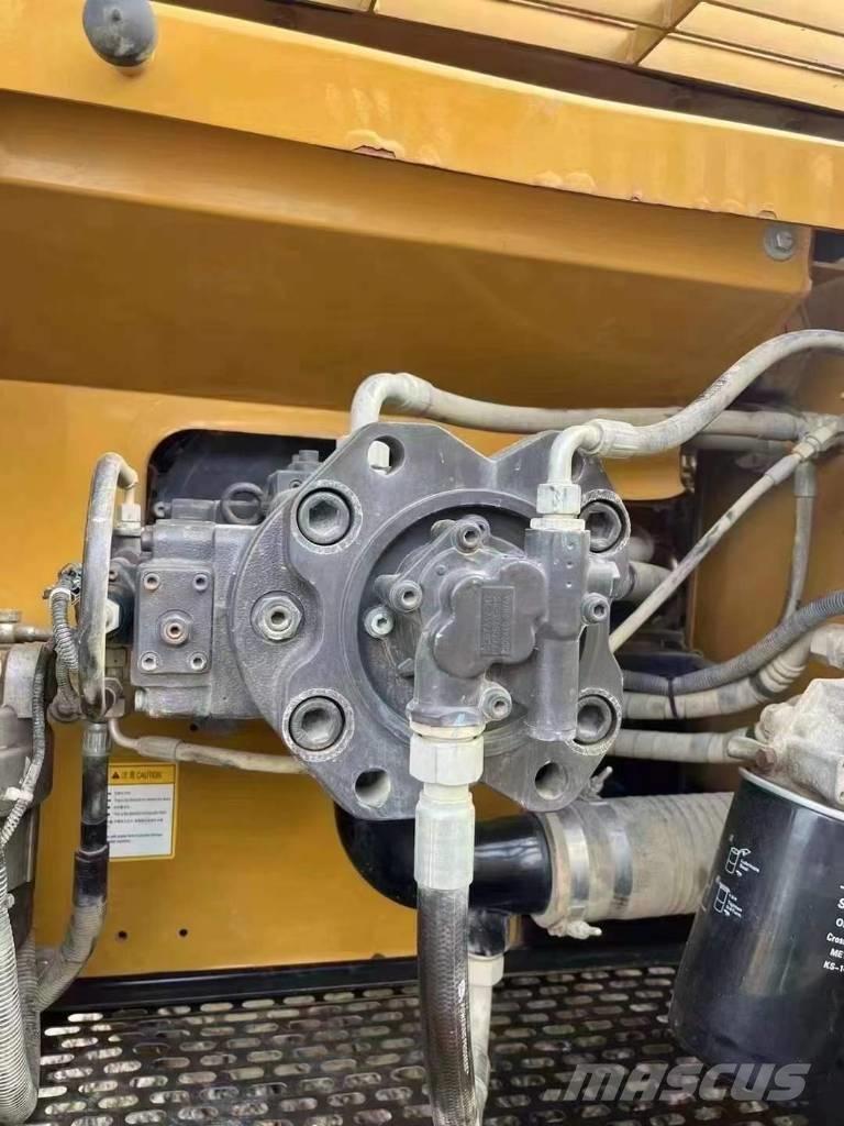 Sany SY 215 C-pro Pelle sur chenilles