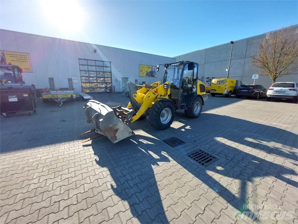 Wacker Neuson WL44 Chargeuse sur pneus