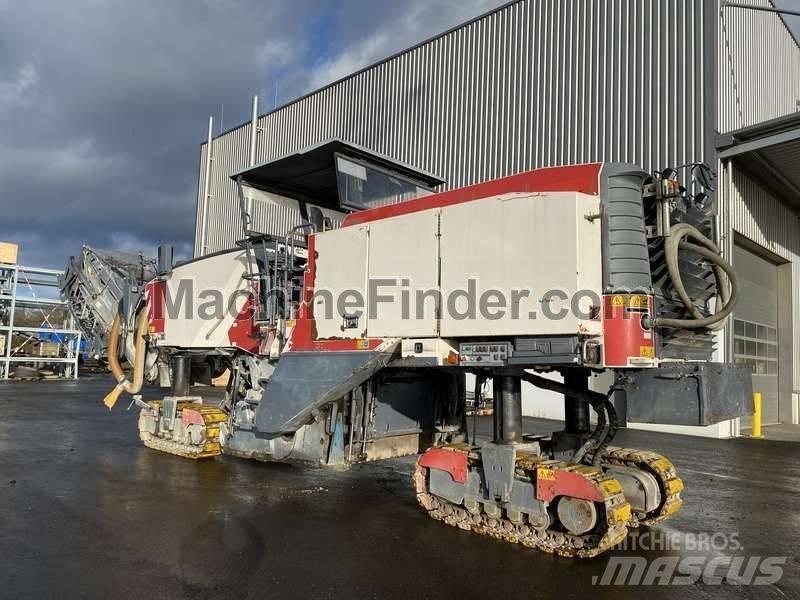 Wirtgen W 250i Fraiseuse à froid