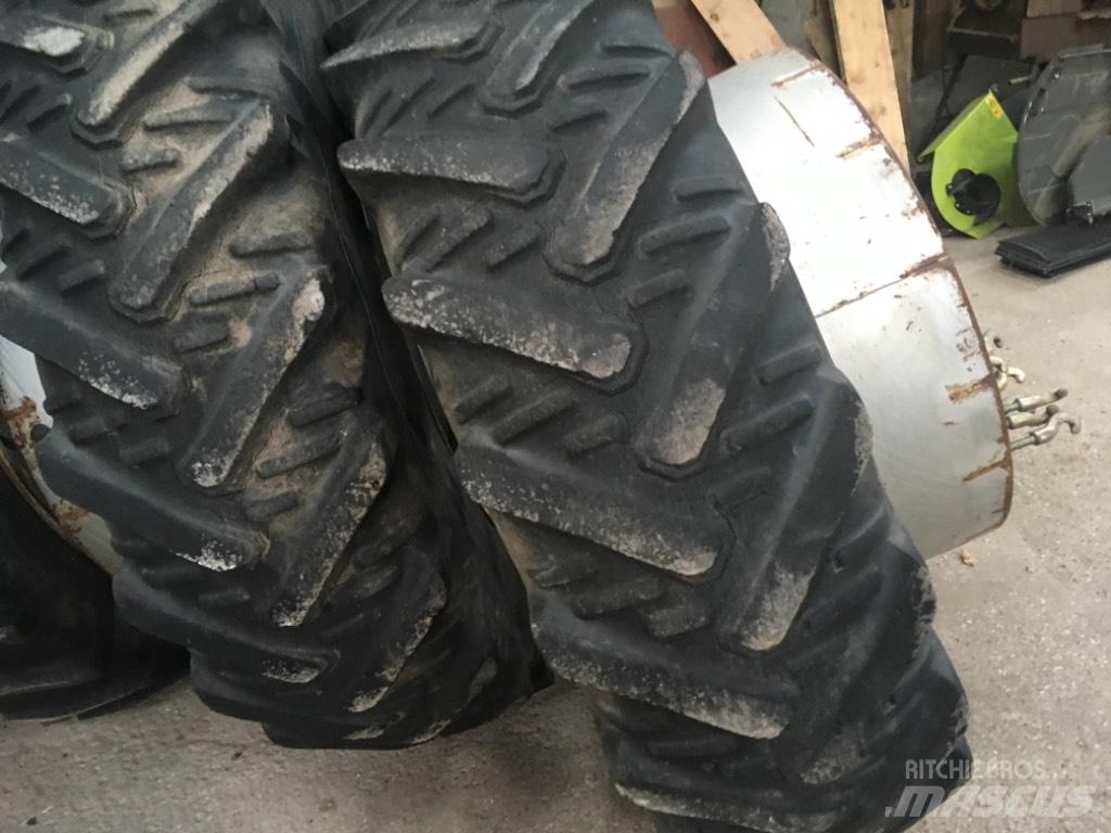  Tvillinghjul Pneus, roues et jantes