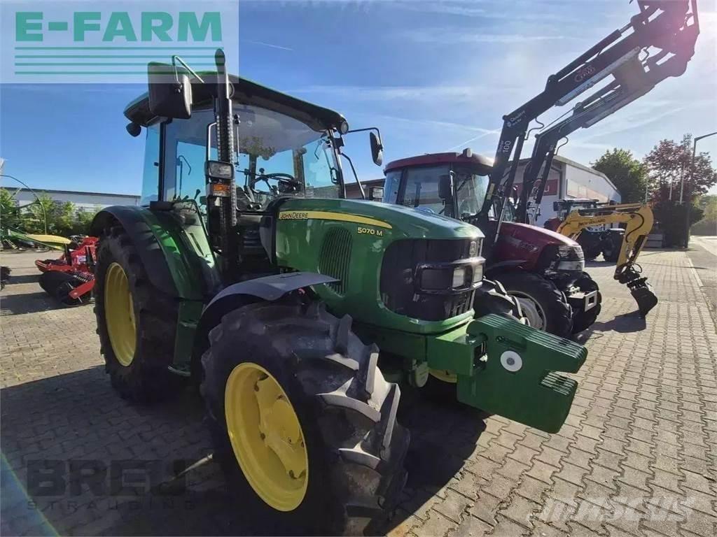 John Deere 5070 m Tracteur