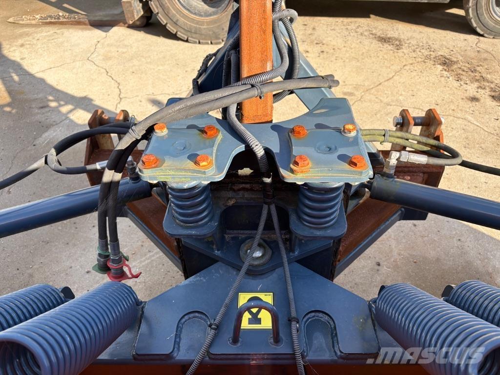  Ozamet  TR32 Chasse neige