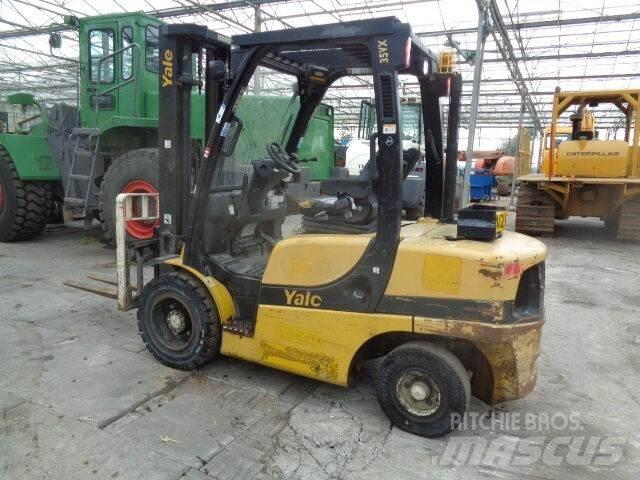 Yale GDP35VX Chariots diesel