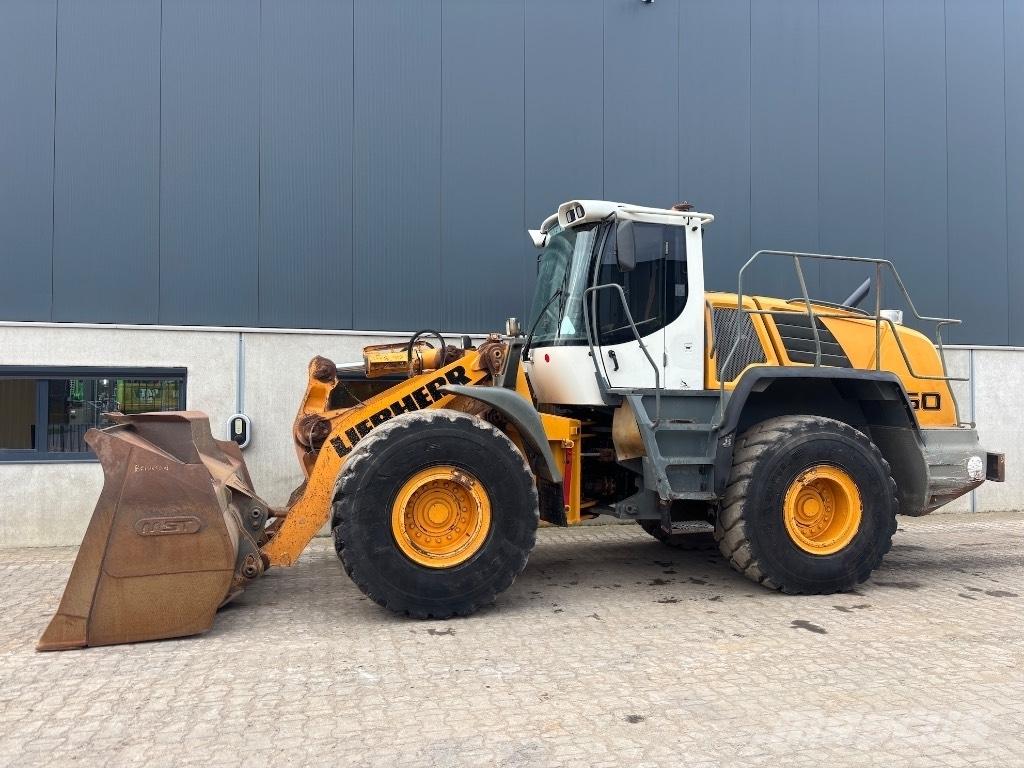 Liebherr L 550 Chargeuse sur pneus