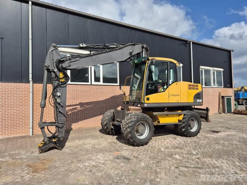 Volvo EW160C Pelle sur pneus