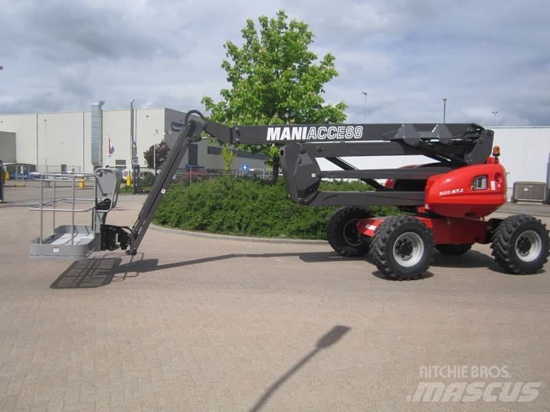 Manitou 200 ATJ Nacelles articulées
