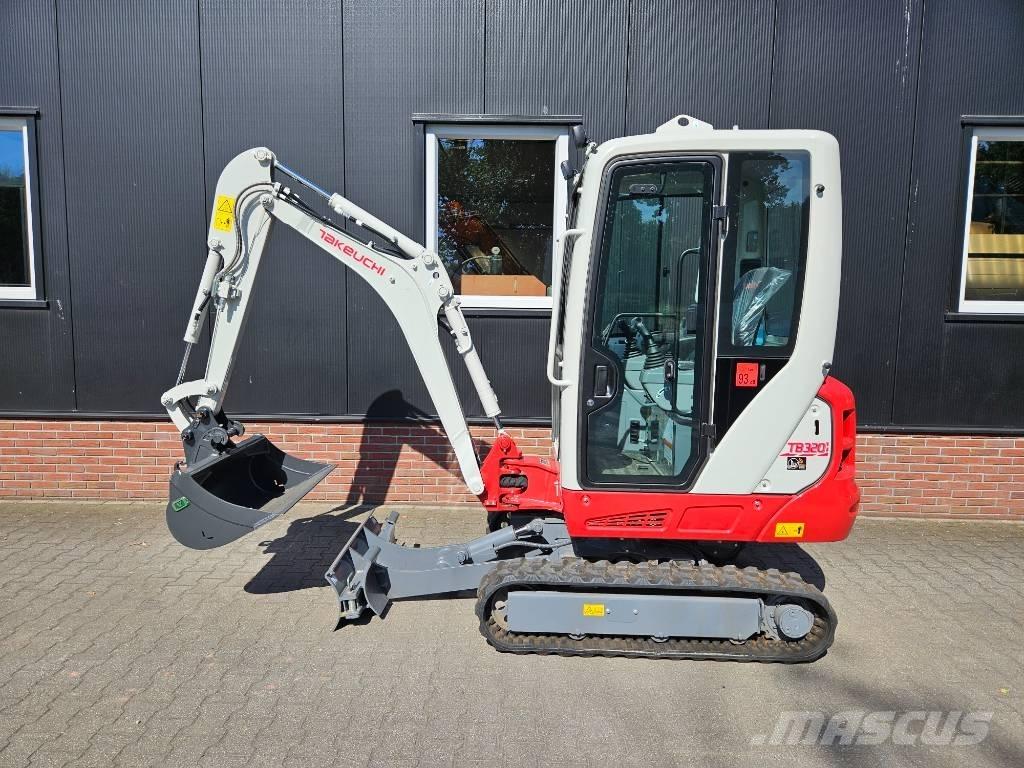 Takeuchi TB320 Demo Mini pelle < 7t