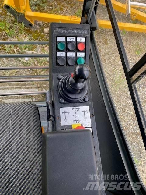 Liebherr 132 EC-HM Grue à tour