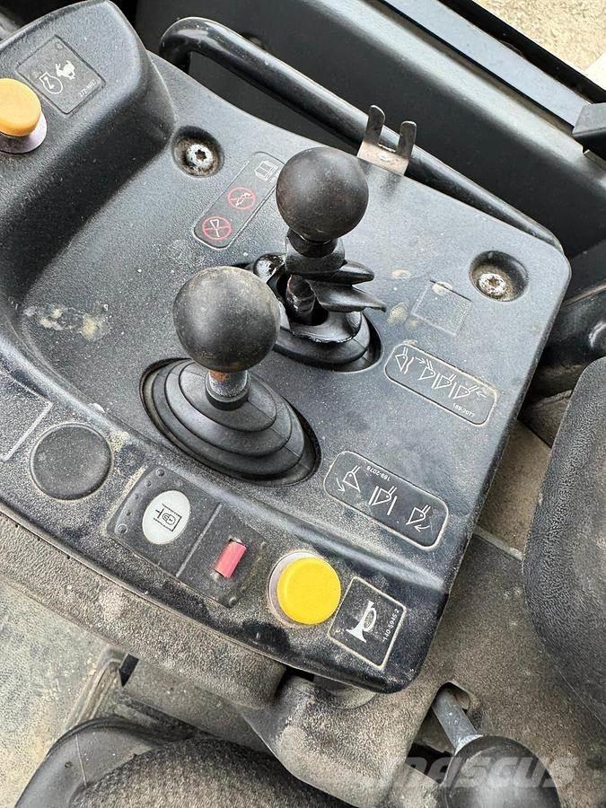 CAT 988H - Chargeuse sur pneus