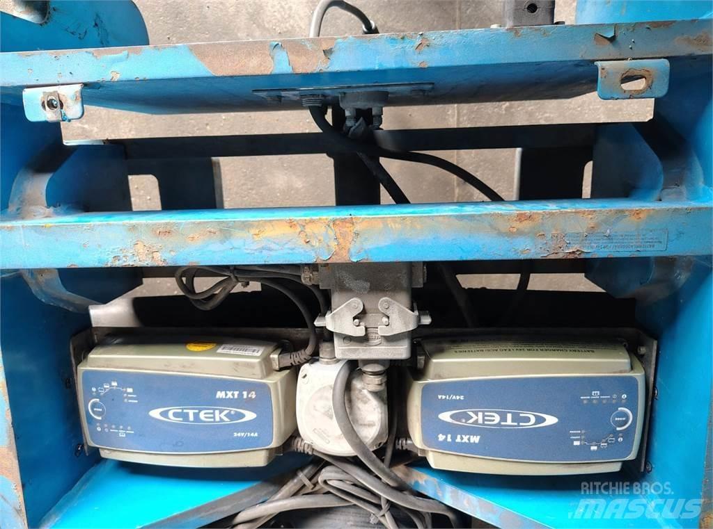 Genie Z-4525 Autre fourgon / utilitaire