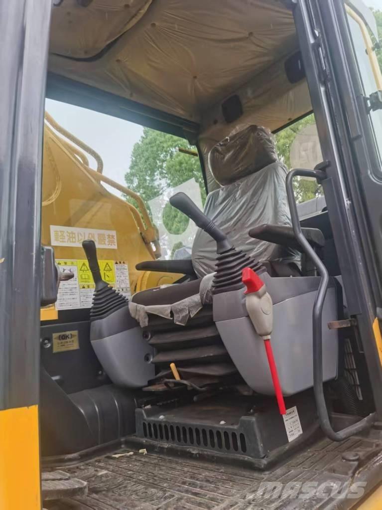 Komatsu PC 450-8 Pelle sur chenilles