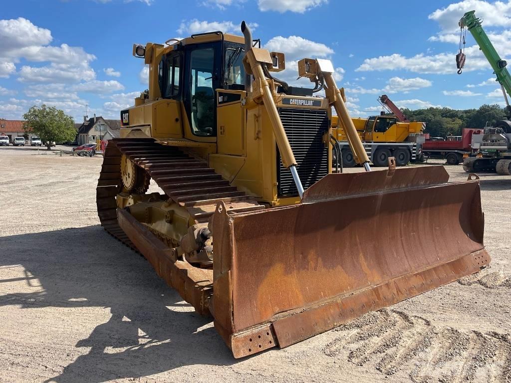 CAT D 6 T LGP Bouteurs sur chenilles