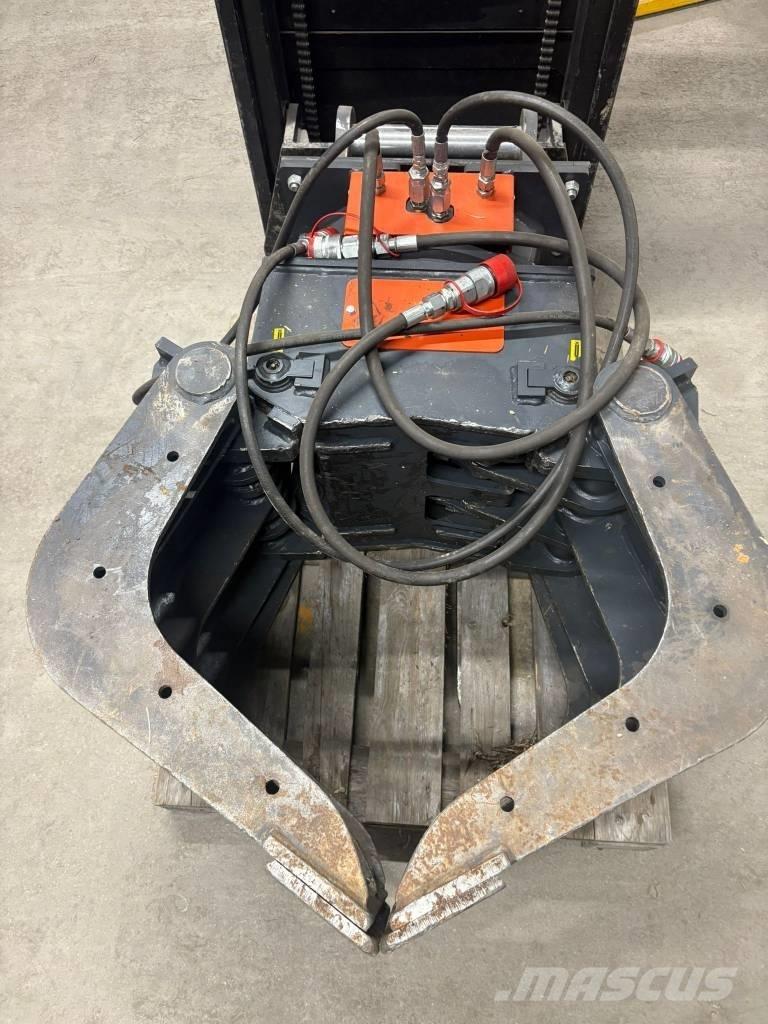 Cangini Benne 450 PF Grappin