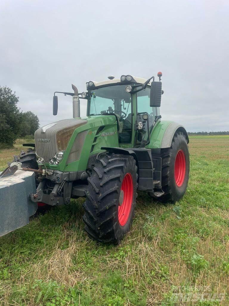 Fendt 828 Tracteur