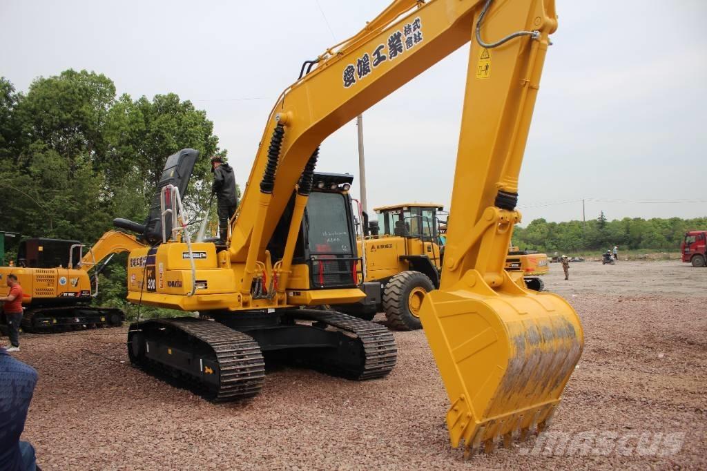 Komatsu PC 200-8 Pelle sur chenilles