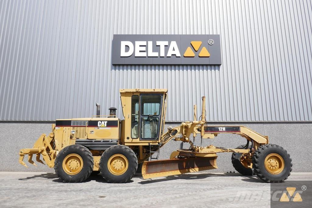 CAT 12H Niveleuse