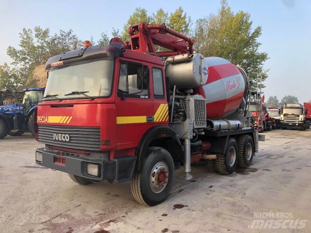 Iveco 330.30 H Camion malaxeur