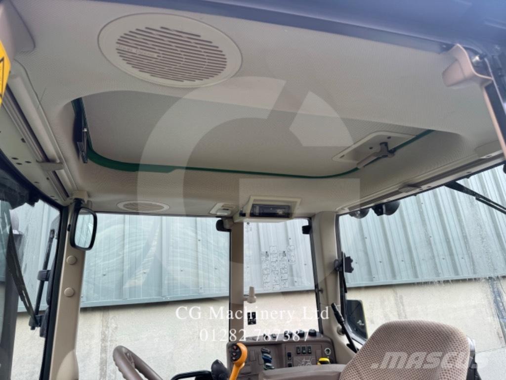 John Deere 6130 M Tracteur