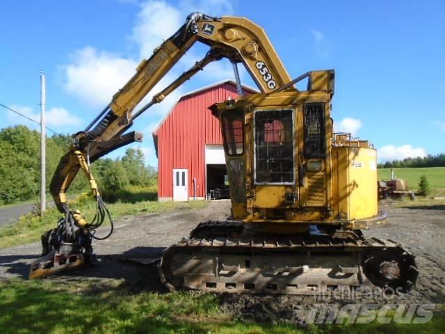 John Deere 653G Abatteuse